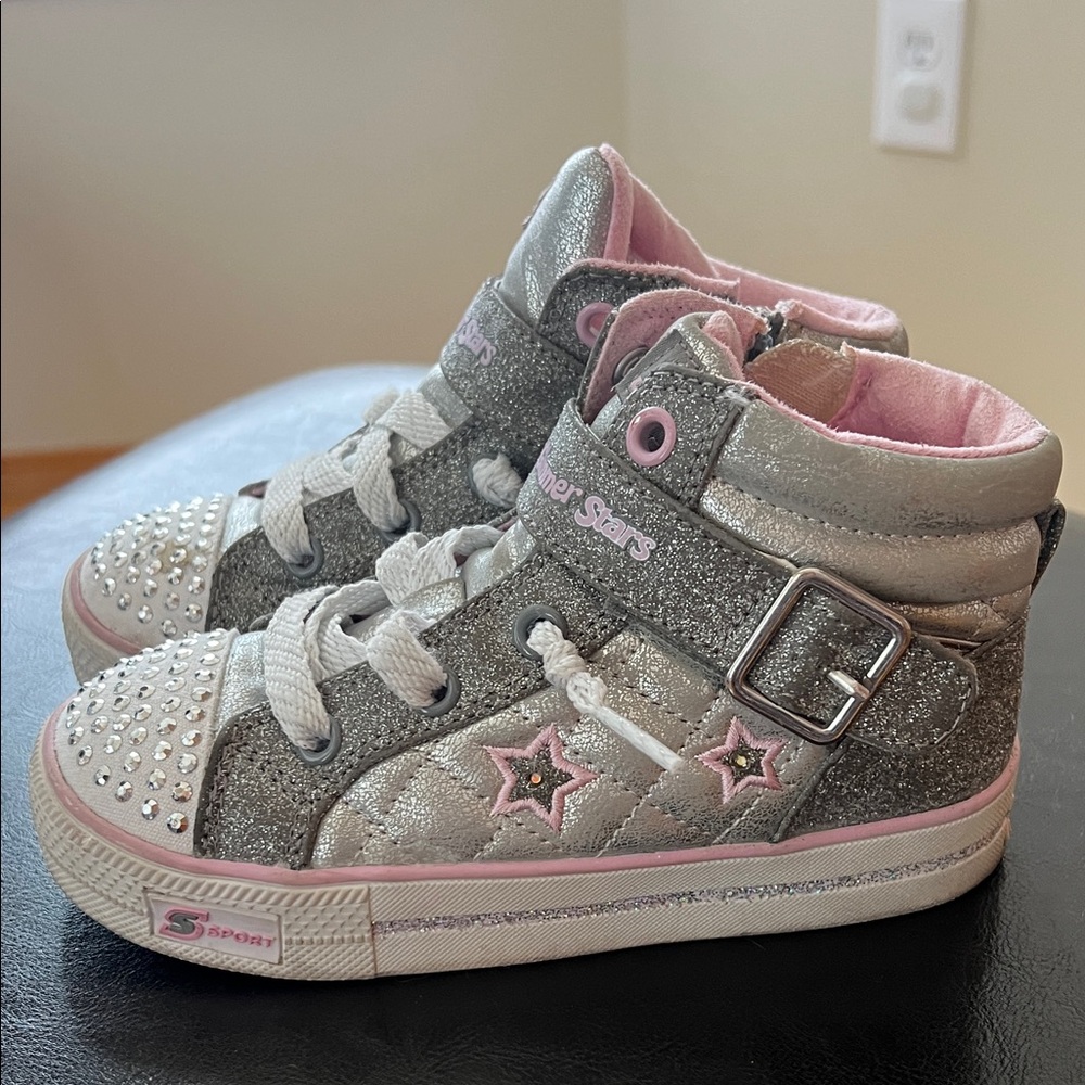 Sport glimmer stars. Size 11. GUC